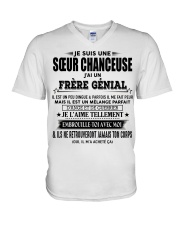 cadeau pour frere et soeur AH00 V-Neck T-Shirt tile
