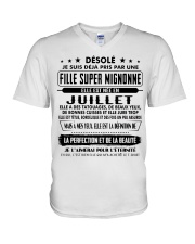 I was caught by a super cute girl 7 V-Neck T-Shirt tile