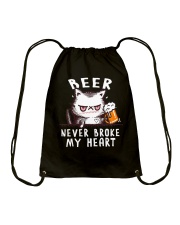 Beer Never Broke My Heart Valentine Drawstring Bag tile