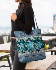 tote bag All-over Tote aos-all-over-tote-lifestyle-front-04