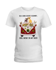 Chihuahua Ladies T-Shirt tile