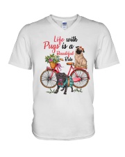 Pug V-Neck T-Shirt tile