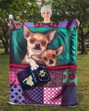 Chihuahua Sherpa Fleece Blanket - 50" x 60" aos-sherpa-fleece-blanket-50x60-lifestyle-front-13b
