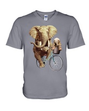 Elephant Lovely Family V-Neck T-Shirt tile