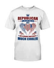 Republican American mom Classic T-Shirt front