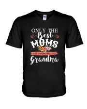 Grandma TATA 4 V-Neck T-Shirt tile