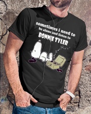 Bonnie Tyler T-Shirt - NEW Classic T-Shirt lifestyle-mens-crewneck-front-4