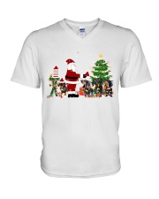 DACHSHUNDS CHRISTMAS V-Neck T-Shirt tile