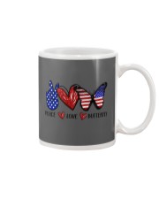 PEACE LOVE BUTTERFLY Mug tile