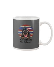 RED WHITE AND DACHSHUND Mug tile