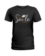 DON'T FORGET TO SMILE EVERYDAY Ladies T-Shirt thumbnail
