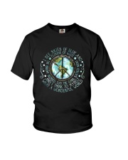 I see skies of blue and Youth T-Shirt thumbnail