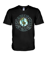 I see skies of blue and V-Neck T-Shirt thumbnail
