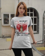 Border Collie-CS4148-Perfect-V2 Classic T-Shirt apparel-classic-tshirt-lifestyle-19