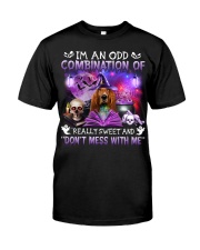 Basset Hound-CS3955-Im An Odd Classic T-Shirt front
