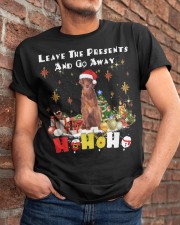 Irish Setter-CS3688-Ho Ho Ho-V2 Classic T-Shirt apparel-classic-tshirt-lifestyle-26