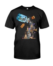 Belgian Shepherd-CS2731-Magic Dog Classic T-Shirt front