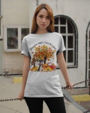 Chihuahua-CS3394-Pumpkin Kisses Classic T-Shirt apparel-classic-tshirt-lifestyle-19