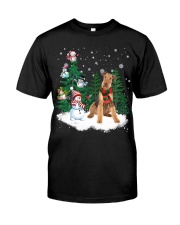 Airedale Terrier-CS4017-Christmas Dog-V15 Premium Fit Mens Tee tile
