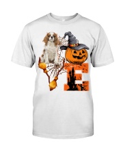 Cavalier King Charles Spaniel-CS3143-Halloween-V1 Classic T-Shirt front