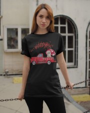 Samoyed-CS4139-Valentine-V7 Classic T-Shirt apparel-classic-tshirt-lifestyle-19