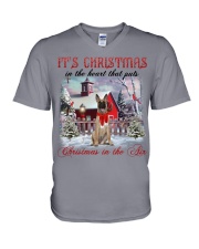 Belgian Shepherd-CS3767-It's Christmas V-Neck T-Shirt tile