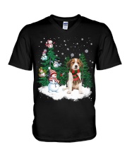 Kooikerhondje-CS4017-Christmas Dog-V15 V-Neck T-Shirt tile