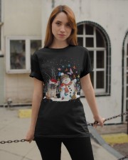 French Bulldog-DN2332-Christmas Dog-V10 Classic T-Shirt apparel-classic-tshirt-lifestyle-19