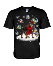 Black and Tan Coonhound-DN2331-Christmas-V11 V-Neck T-Shirt tile