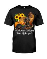 Dachshund-CS3201 Classic T-Shirt front