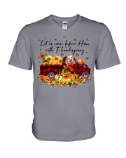 Labrador Retriever 2-CS3221-Let Us Come V-Neck T-Shirt tile