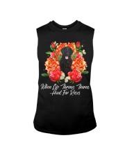 Flat Coated-CS3596-Hunt For Roses Sleeveless Tee tile