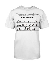 MUSIC AND CATS Classic T-Shirt front
