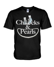 Melanin Queen Gift 1 V-Neck T-Shirt tile