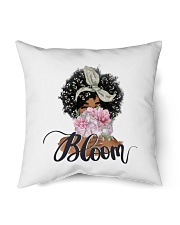 Bloom Indoor Pillow tile