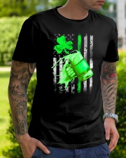 St-Patrick Flag - Beer Splash Classic T-Shirt lifestyle-mens-crewneck-front-7