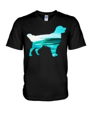 Golden Retriever Beach V-Neck T-Shirt tile