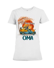 I LOVE BEING - PERFECT GIFT FOR OMA Premium Fit Ladies Tee tile