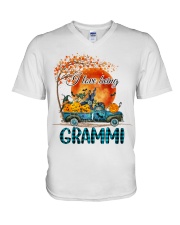 I LOVE BEING - PERFECT GIFT FOR GRAMMI V-Neck T-Shirt tile