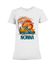 I LOVE BEING - PERFECT GIFT FOR NONNA Premium Fit Ladies Tee tile