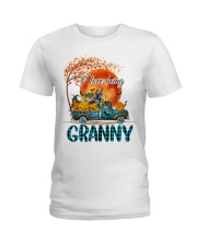 I LOVE BEING - PERFECT GIFT FOR GRANNY Ladies T-Shirt front