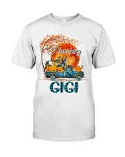 I LOVE BEING - PERFECT GIFT FOR GIGI Classic T-Shirt tile