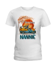 I LOVE BEING - PERFECT GIFT FOR NANNIE Ladies T-Shirt front