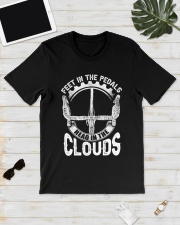 NNA241039 Classic T-Shirt lifestyle-mens-crewneck-front-17