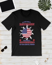 NNA241017 Classic T-Shirt lifestyle-mens-crewneck-front-17