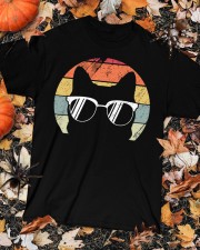 Vintage Style Cat Sunglasses - Cute Retro Cat animals Lover Classic T-Shirt custom-t-shirts-classic-lifestyle-front-320