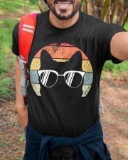 Vintage Style Cat Sunglasses - Cute Retro Cat animals Lover Classic T-Shirt custom-t-shirts-classic-lifestyle-front-384