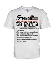5 THINGS ABOUT MY NANNY - BEST GIFT FOR GRANDKIDS V-Neck T-Shirt tile