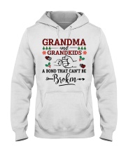 Grandma And Grandkids A Bond That Can't Be Broken Hooded Sweatshirt tile