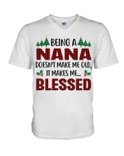 Perfect Gift For Grandma V-Neck T-Shirt tile